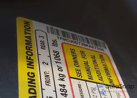 2011 Ford Escape Xlt из США, поврежденный, VIN 1FMCU0D73BKA67204